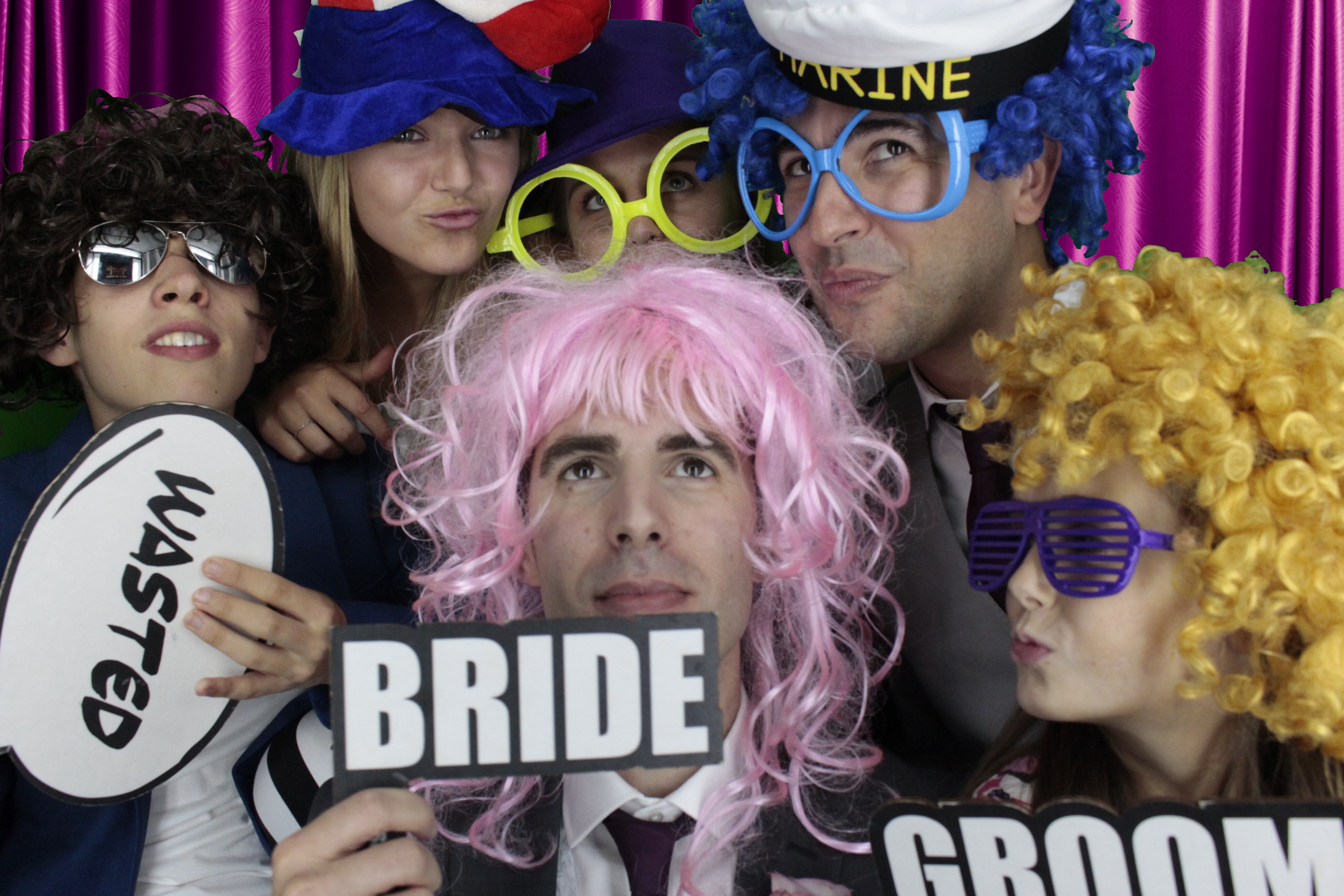 Mr & Mrs Brooks | View more photos from the event at gallery.myphotoboothexperience.co.uk/u/MyPhotoBoothExperienceLtd/Mr-Mrs-Brooks